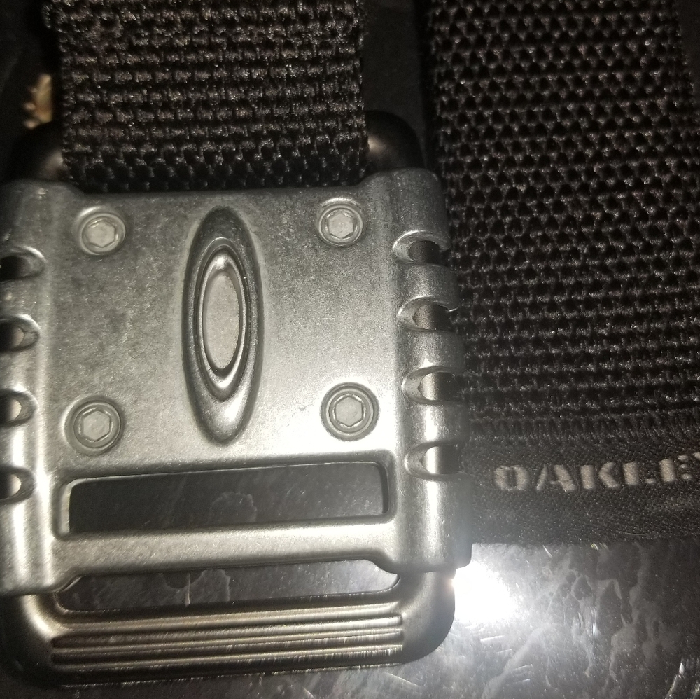 Oakley Belt